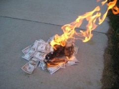 Money_Burning_04